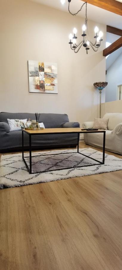 Mitra Luxury Apartments Sjoemen Buitenkant foto