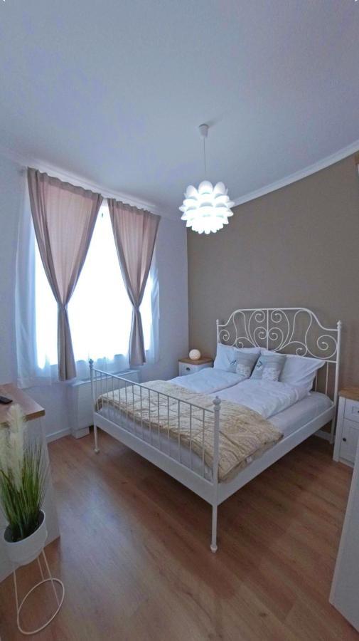 Mitra Luxury Apartments Sjoemen Buitenkant foto